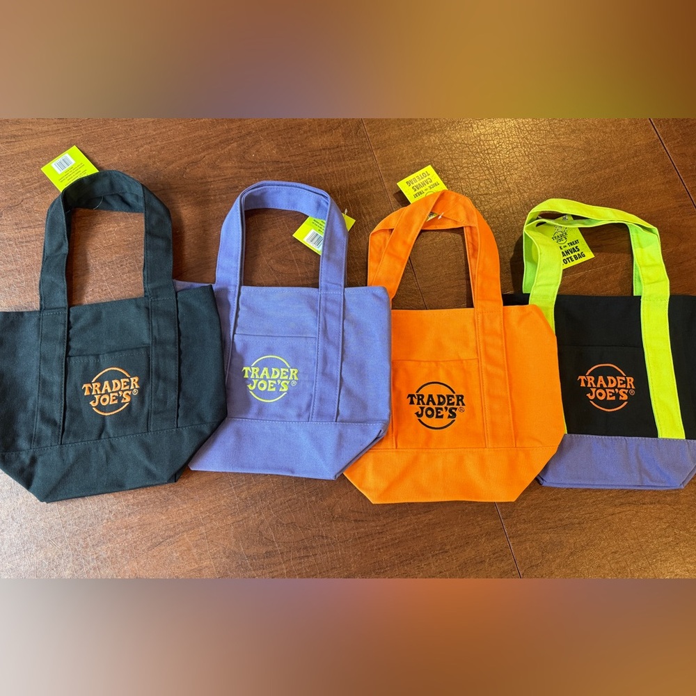 Trader Joe's Trick-or-Treat Mini Canvas Totes (set of 4)